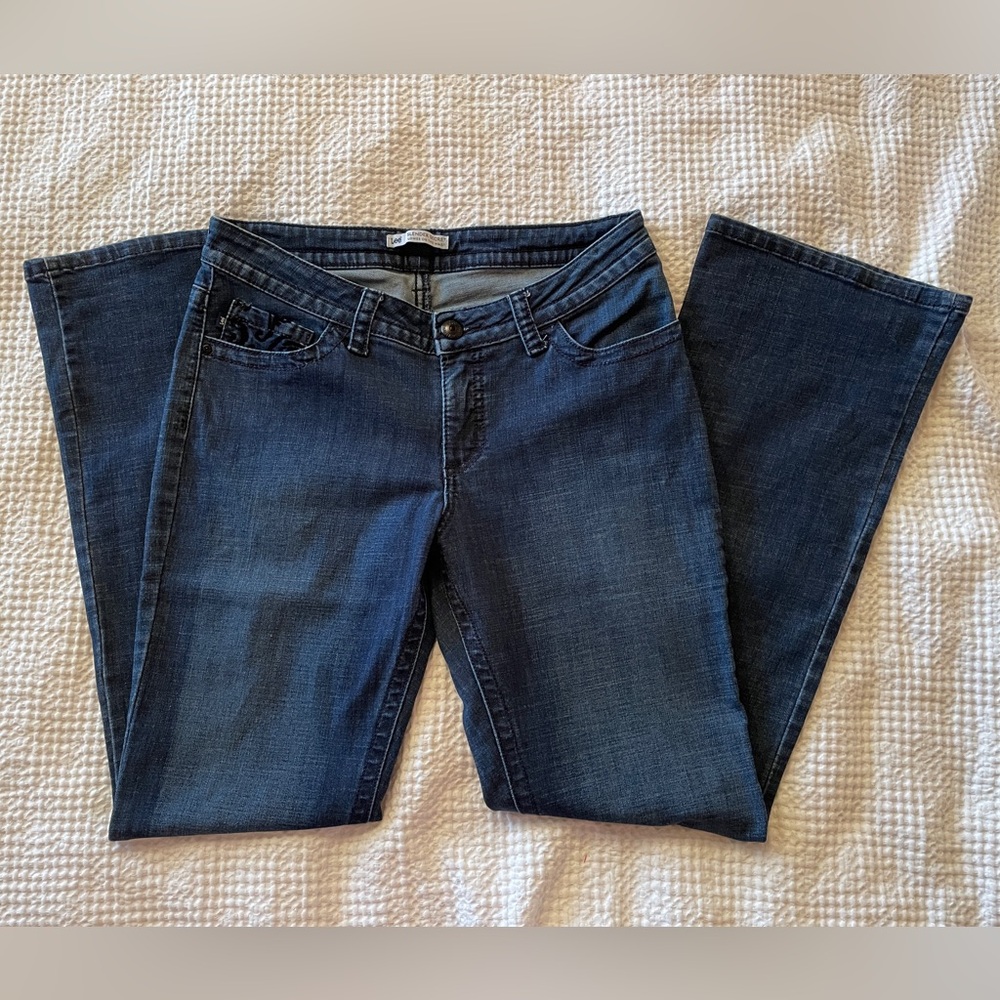 EUC Lee Slender Secret Boot Cut Jeans, size 12
